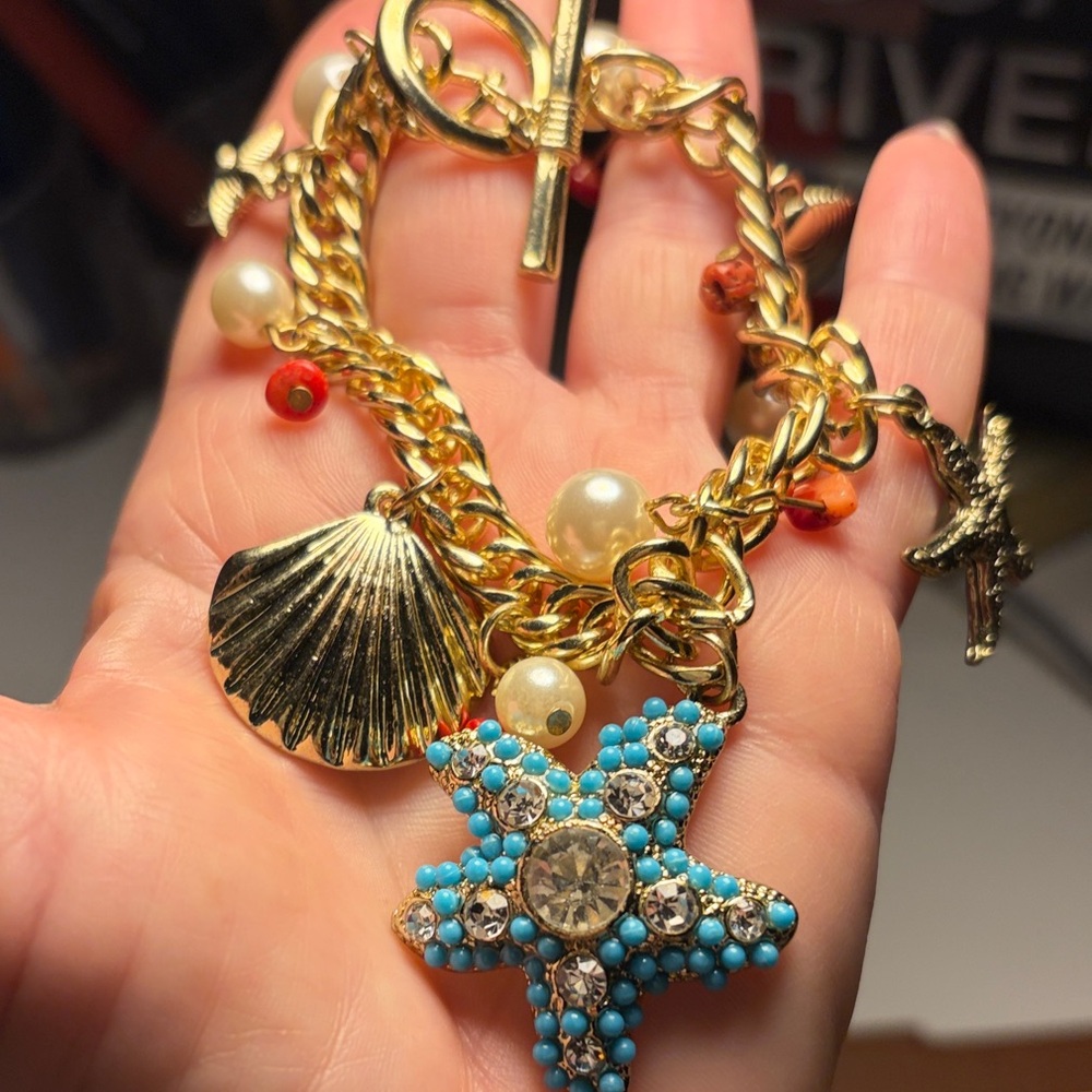 Gold Charm Bracelet with Blue Star/Starfish ,Shells and Pearl Accents